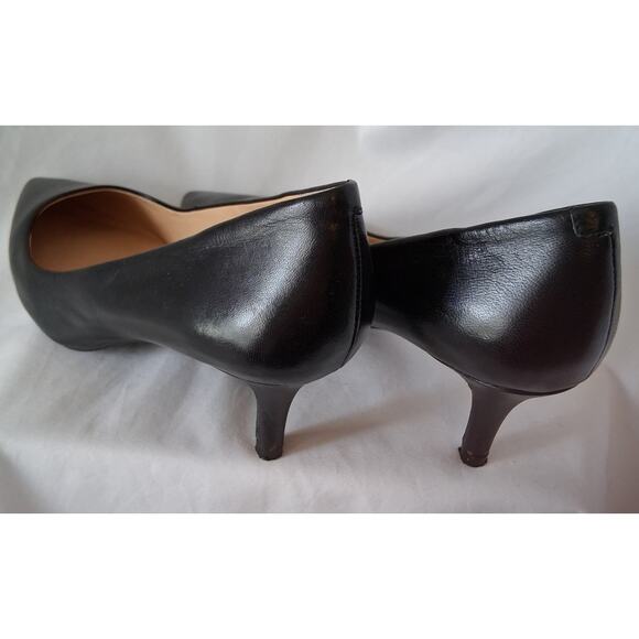 GIANNI BINI Classic Black Leather Pumps Size 6.5 Women's Heels Shoes - Picture 3 of 6